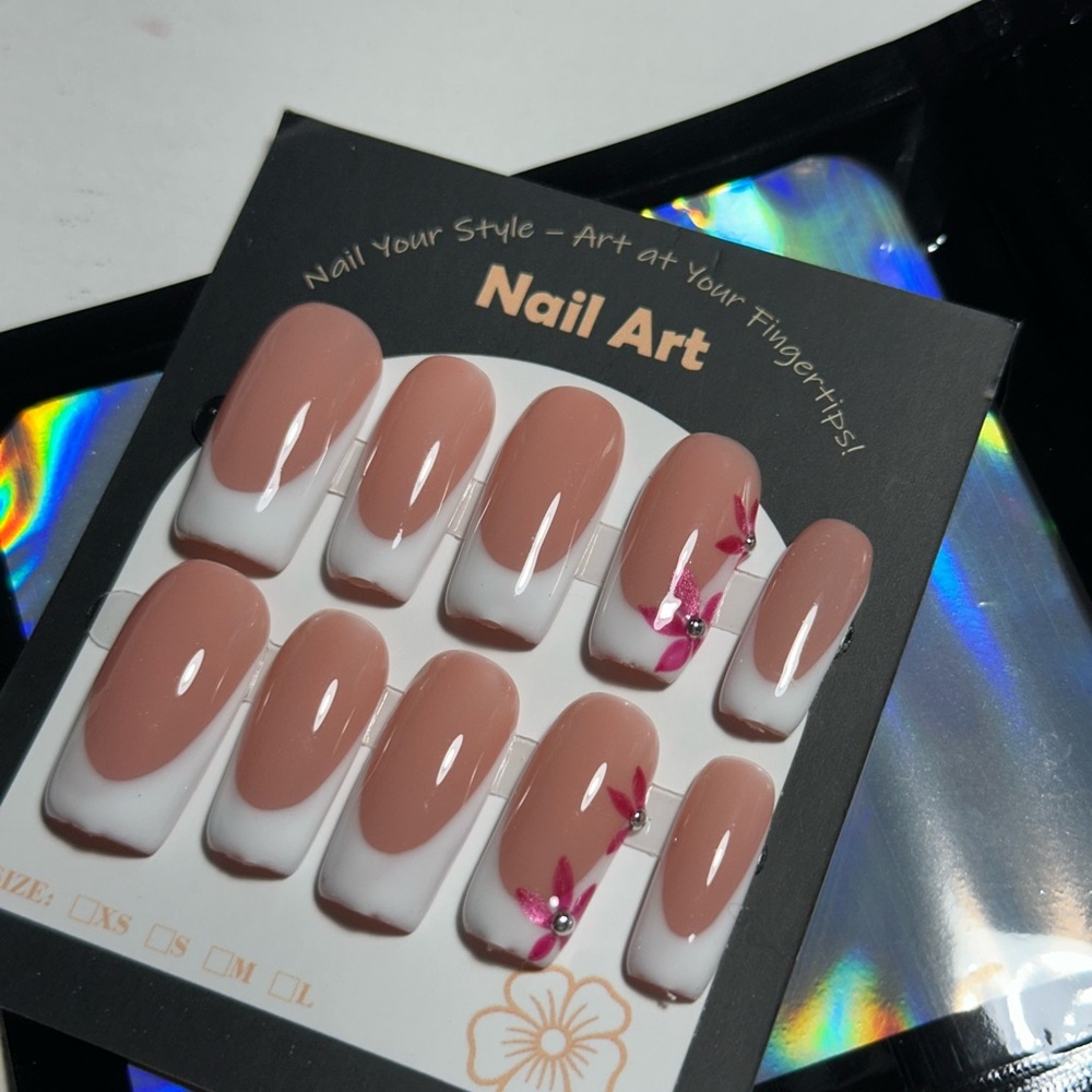 Elegant Nude and White Nail Art Set